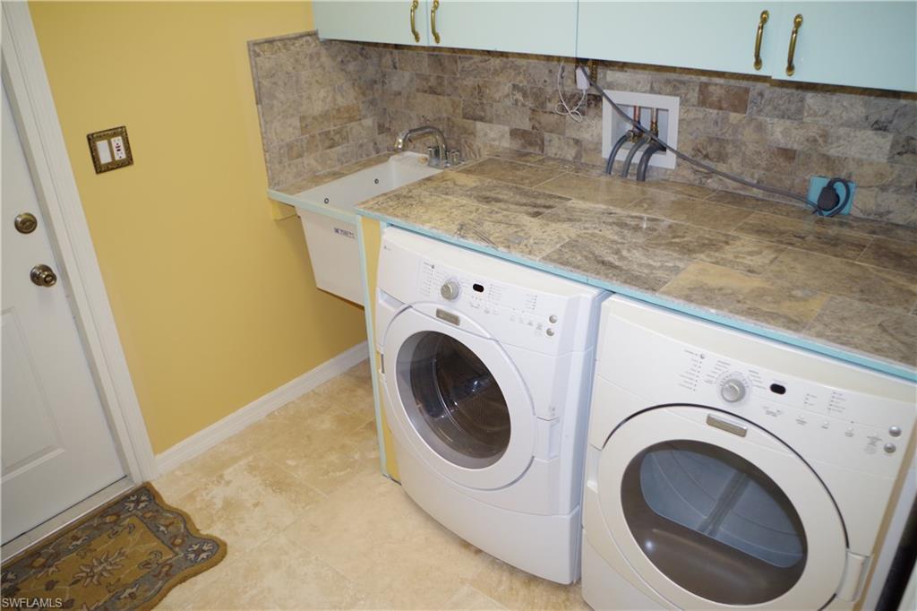 MCGREGOR PINES - Residential