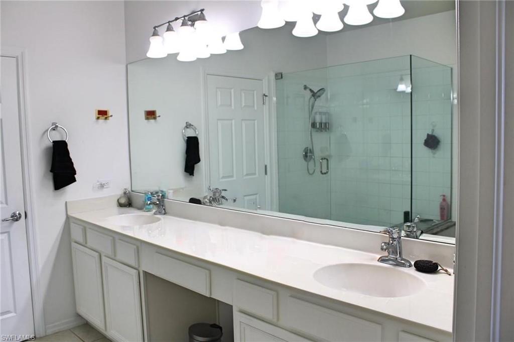 SABAL PALM POINT - Residential Lease