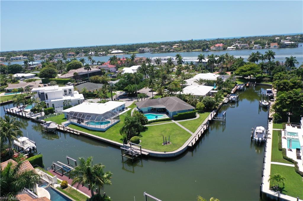 ROYAL HARBOR - Residential