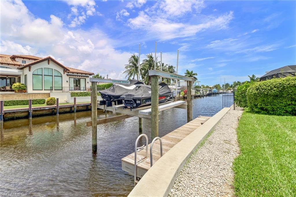 ROYAL HARBOR - Residential