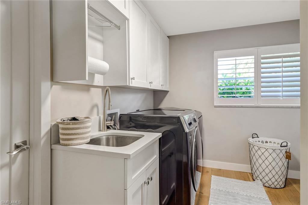 ROYAL HARBOR - Residential