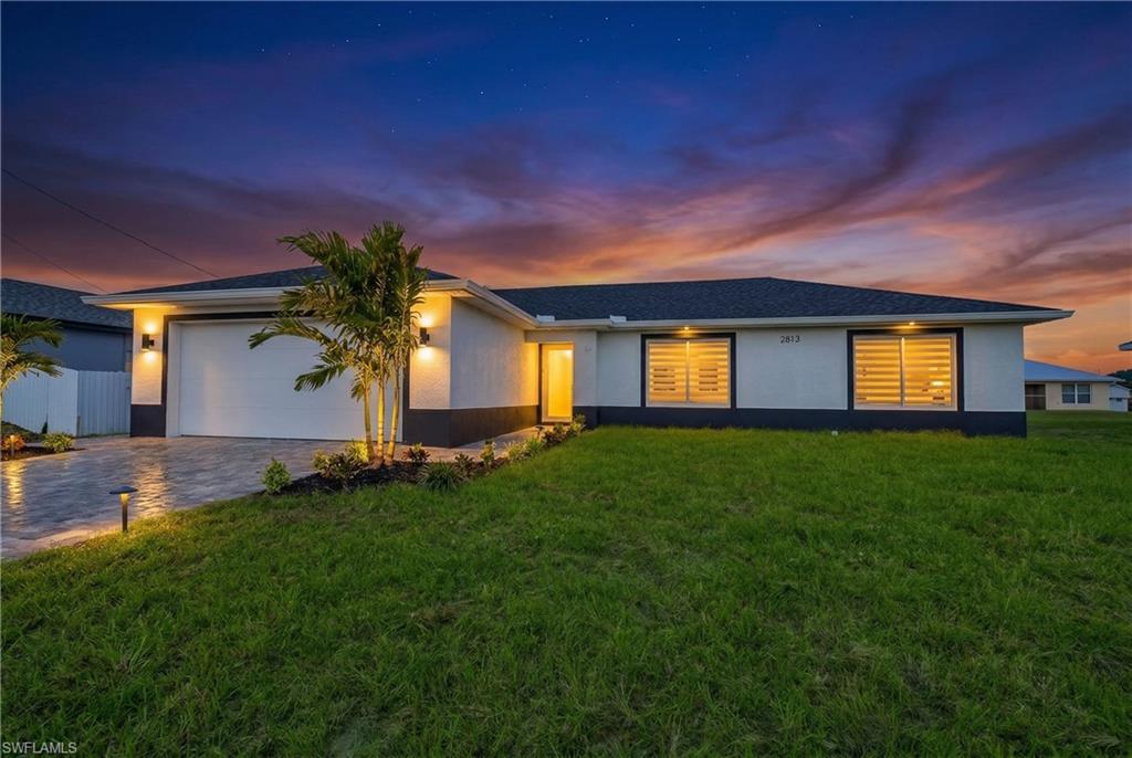CAPE CORAL - Residential
