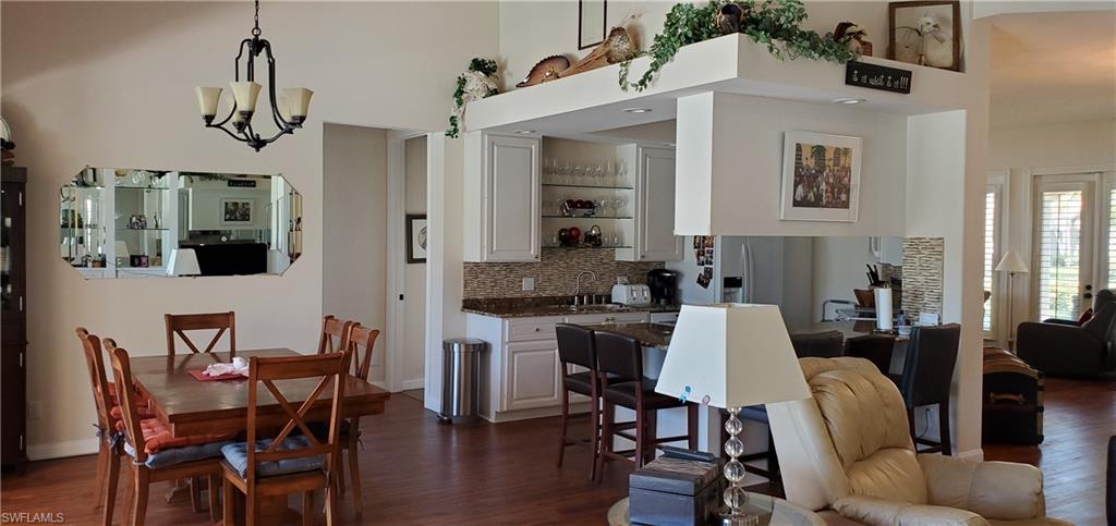 ISLAND WALK - Residential