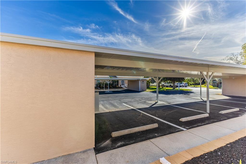 SANIBEL SUNSET VILLAS CONDO - Residential