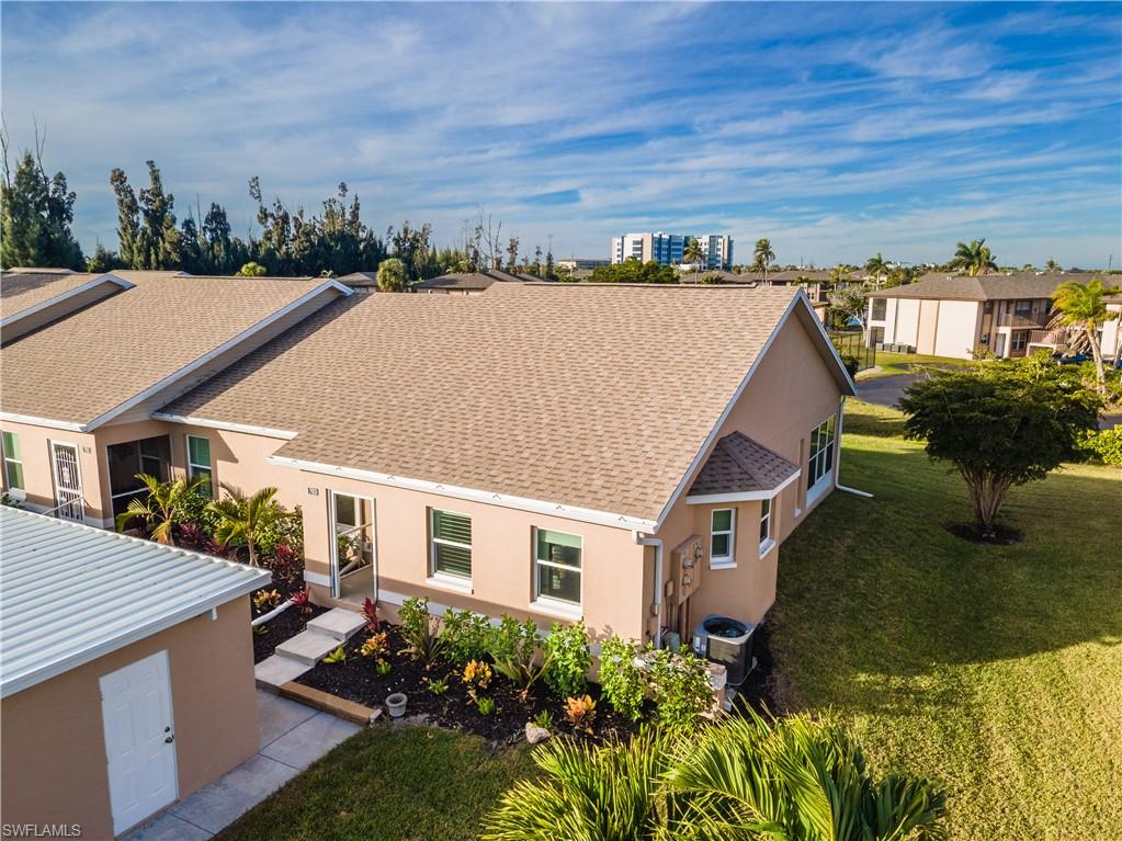 SANIBEL SUNSET VILLAS CONDO - Residential