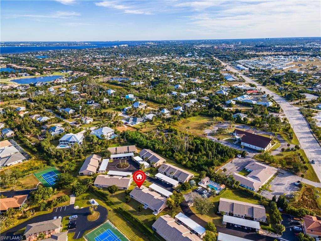 SANIBEL SUNSET VILLAS CONDO - Residential