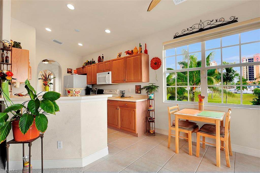 CAPE HARBOUR - Residential