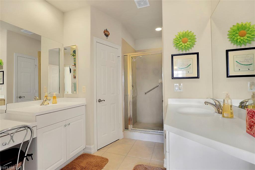 CAPE HARBOUR - Residential