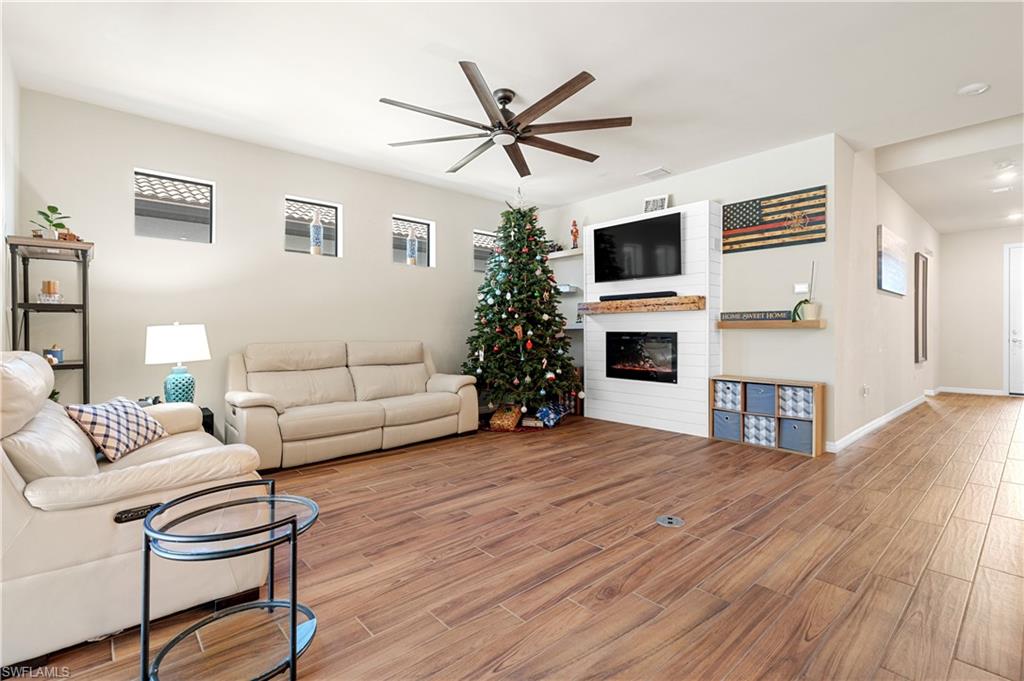 EAGLE RESERVE - Residential