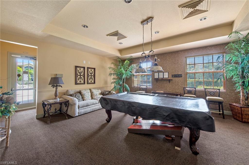 THE RESIDENCE - Residential