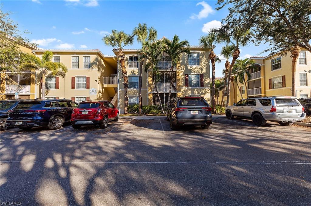 THE RESIDENCE - Residential