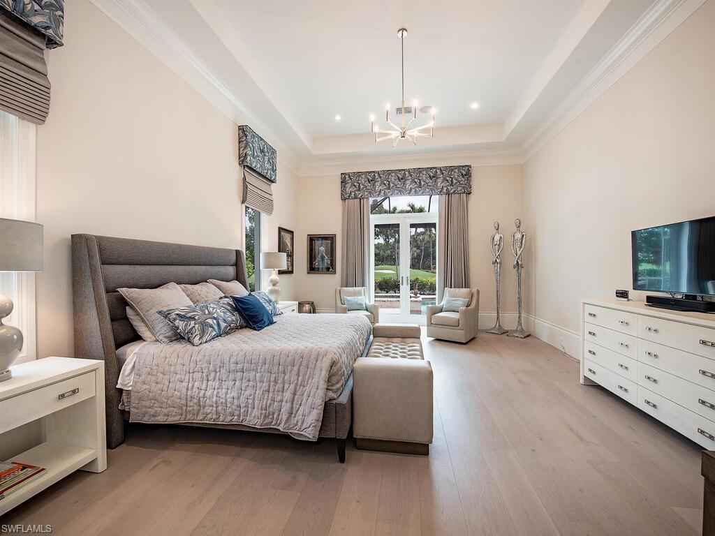 ISLA VISTA - Residential