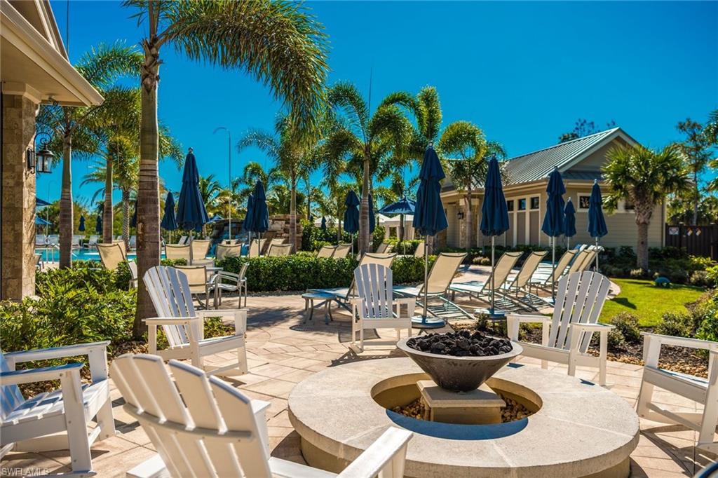 WINDING CYPRESS - Residential