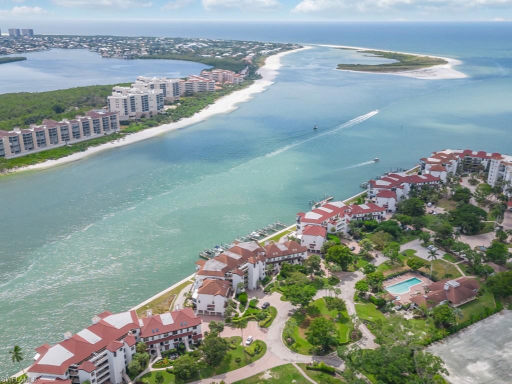 LA PENINSULA - Residential