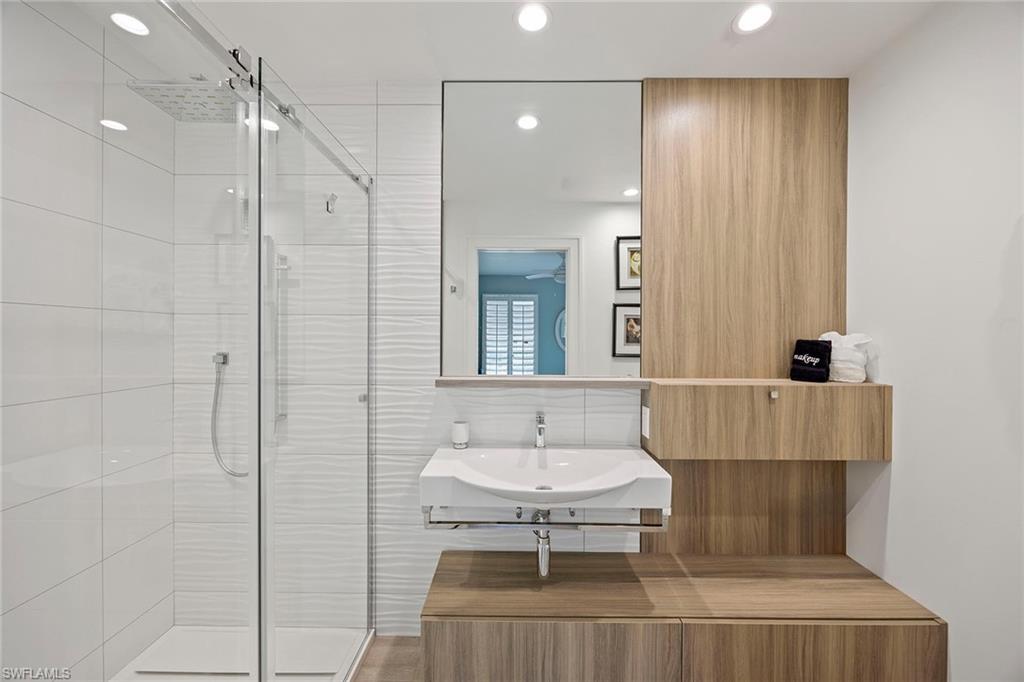 BONITA BEACH - Residential