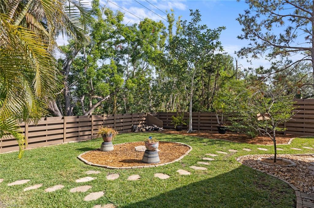 WHISKEY CREEK - Residential