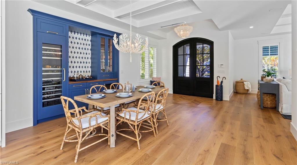 OLDE NAPLES - Residential Lease