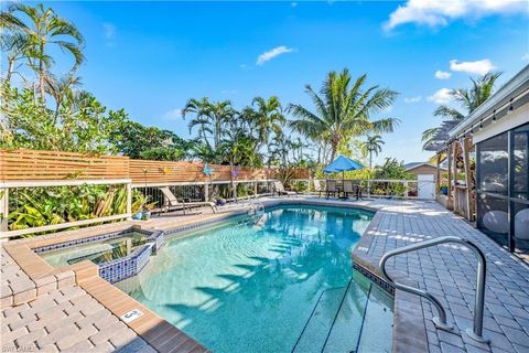 A home in MARCO ISLAND