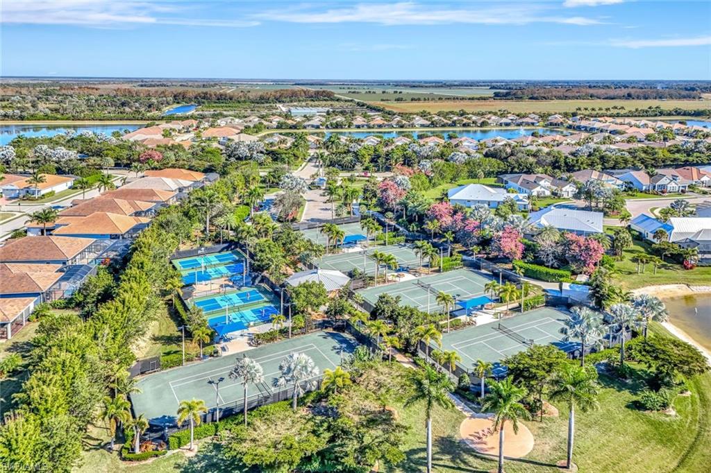 CORAL HARBOR - Residential