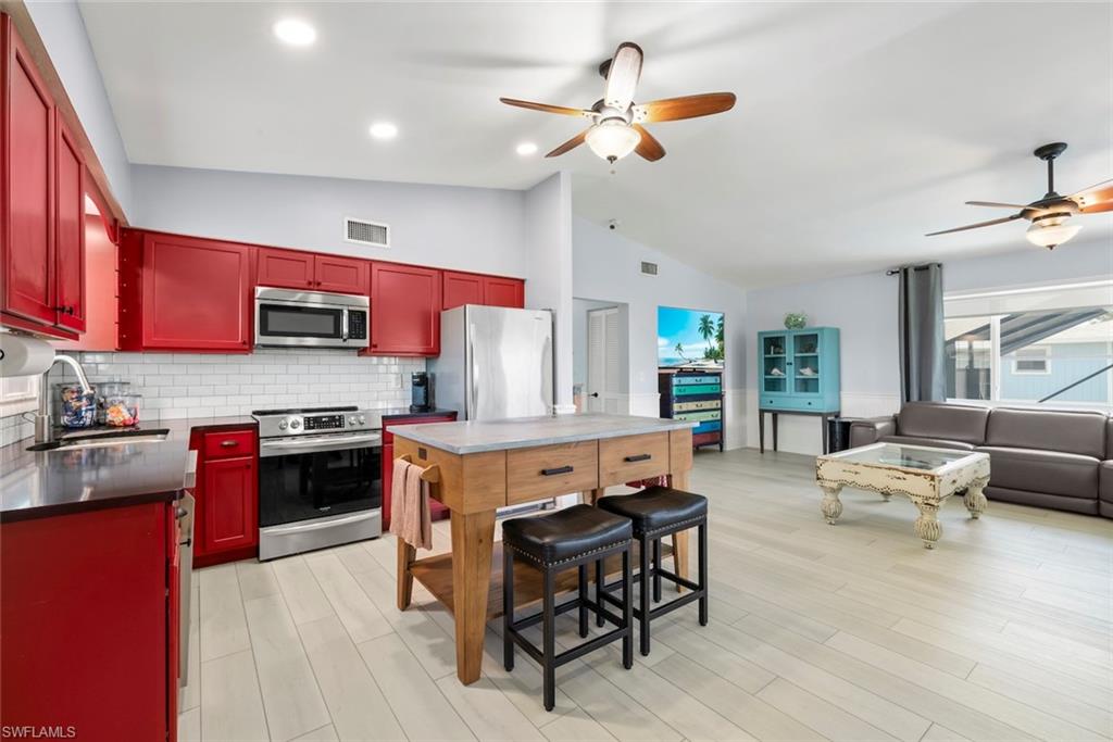 SANIBEL RIVER - Residential