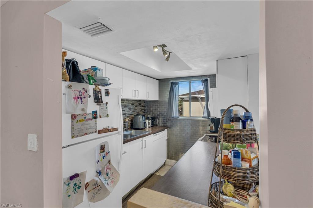 PROVINCETOWN - Residential
