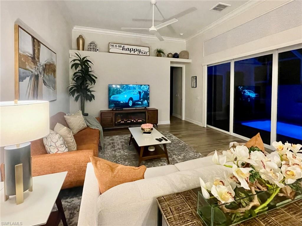 CAYMAN - Residential Lease