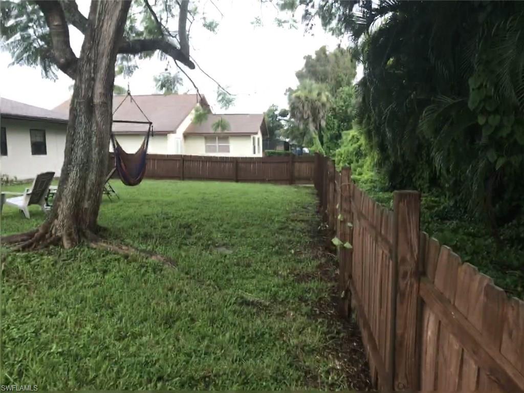 ISLAND PARK WOODLANDS - Residential