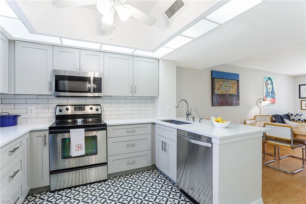 NAPLES BATH AND TENNIS CLUB - Residential