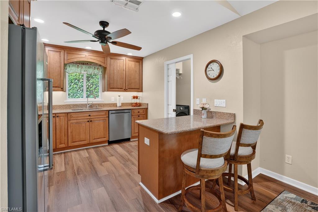 MARCO BEACH - Residential