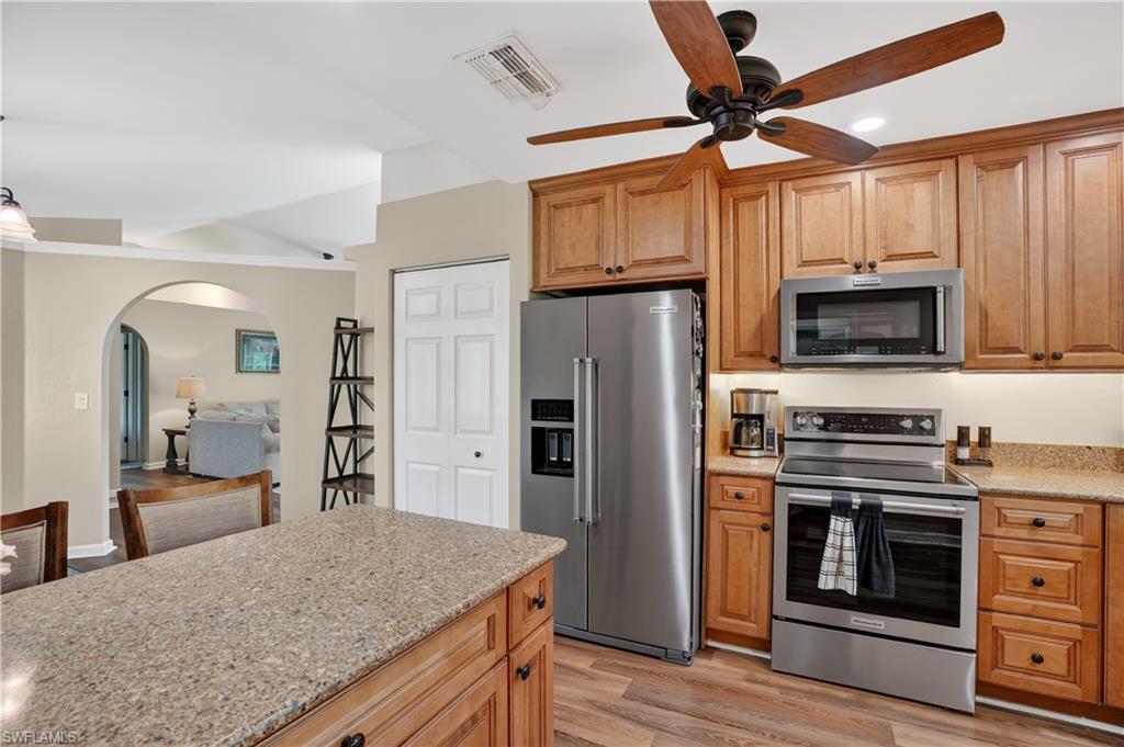 MARCO BEACH - Residential