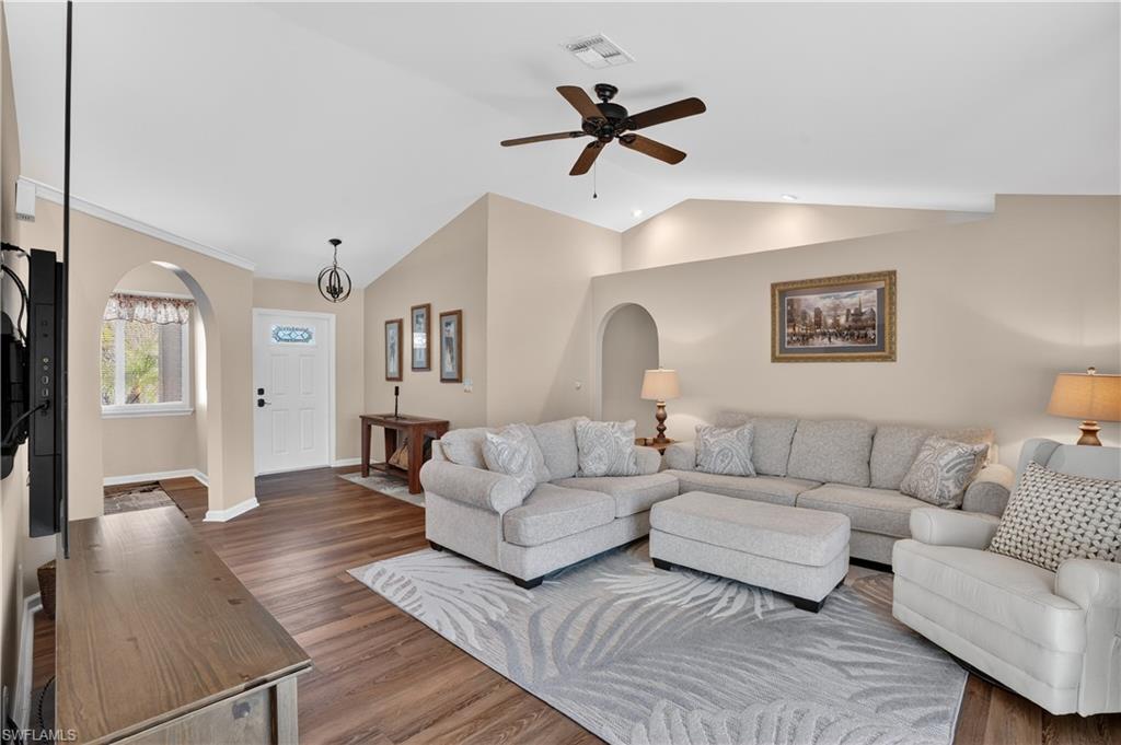 MARCO BEACH - Residential