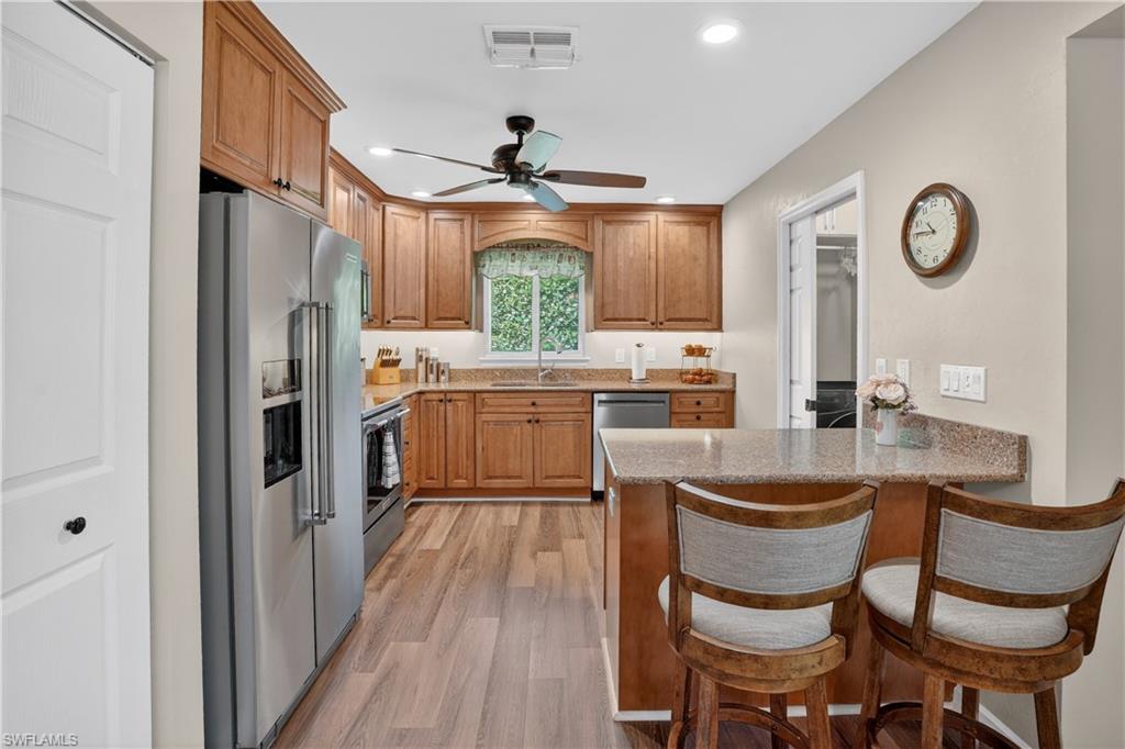 MARCO BEACH - Residential