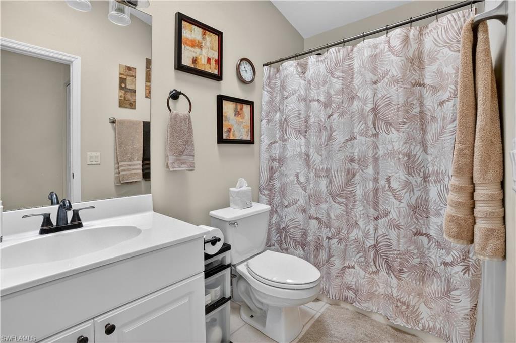 MARCO BEACH - Residential