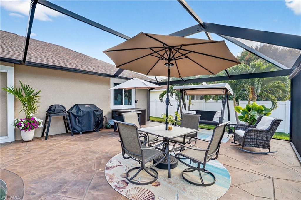 MARCO BEACH - Residential