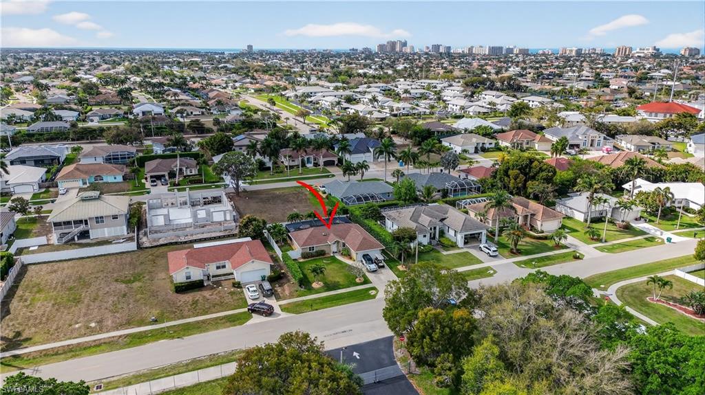 MARCO BEACH - Residential