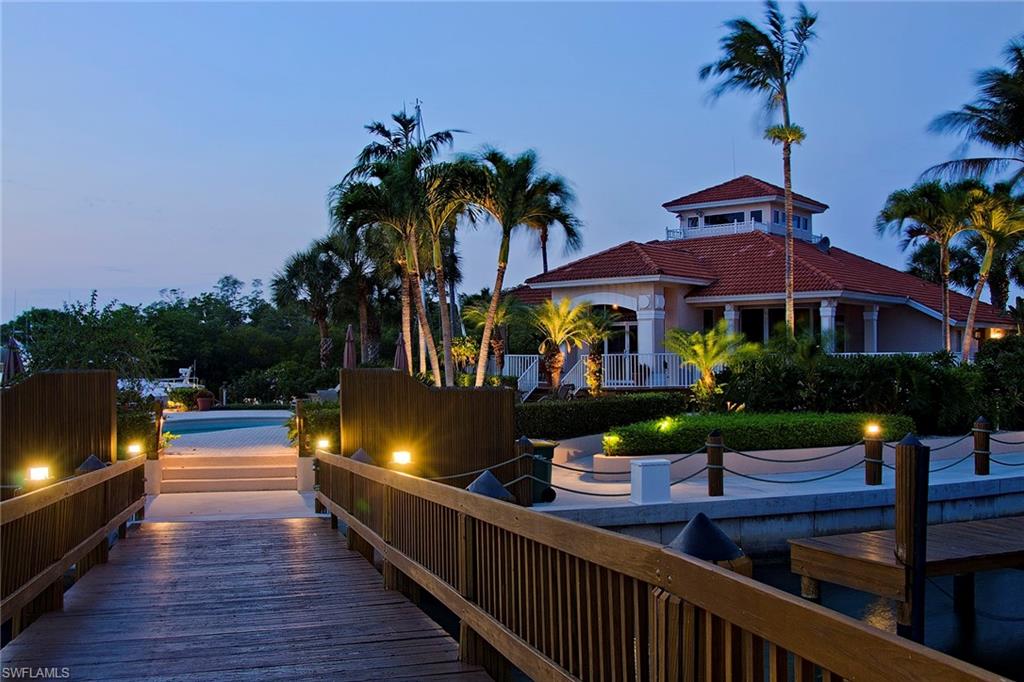 SPINNAKER POINTE - Residential