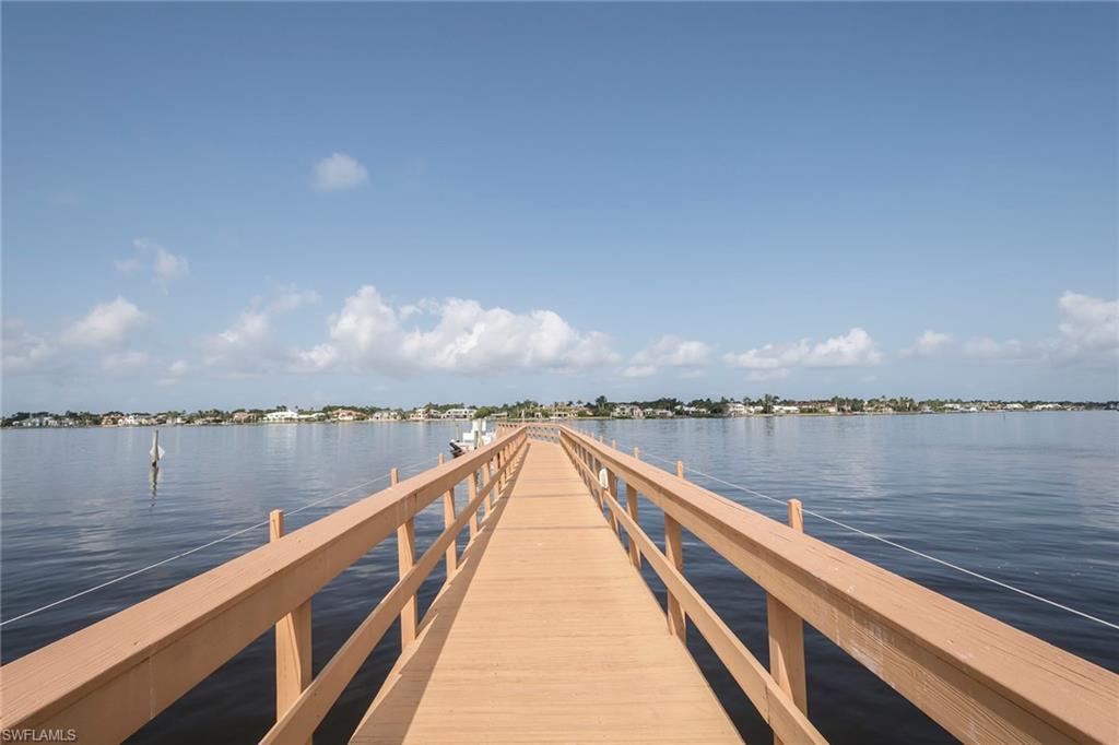 SPINNAKER POINTE - Residential