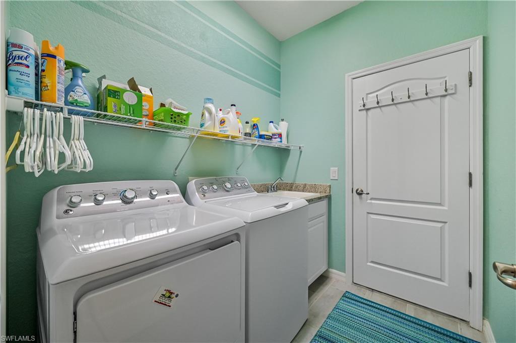 HAMPTON PARK - Residential