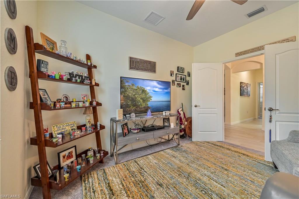 HAMPTON PARK - Residential