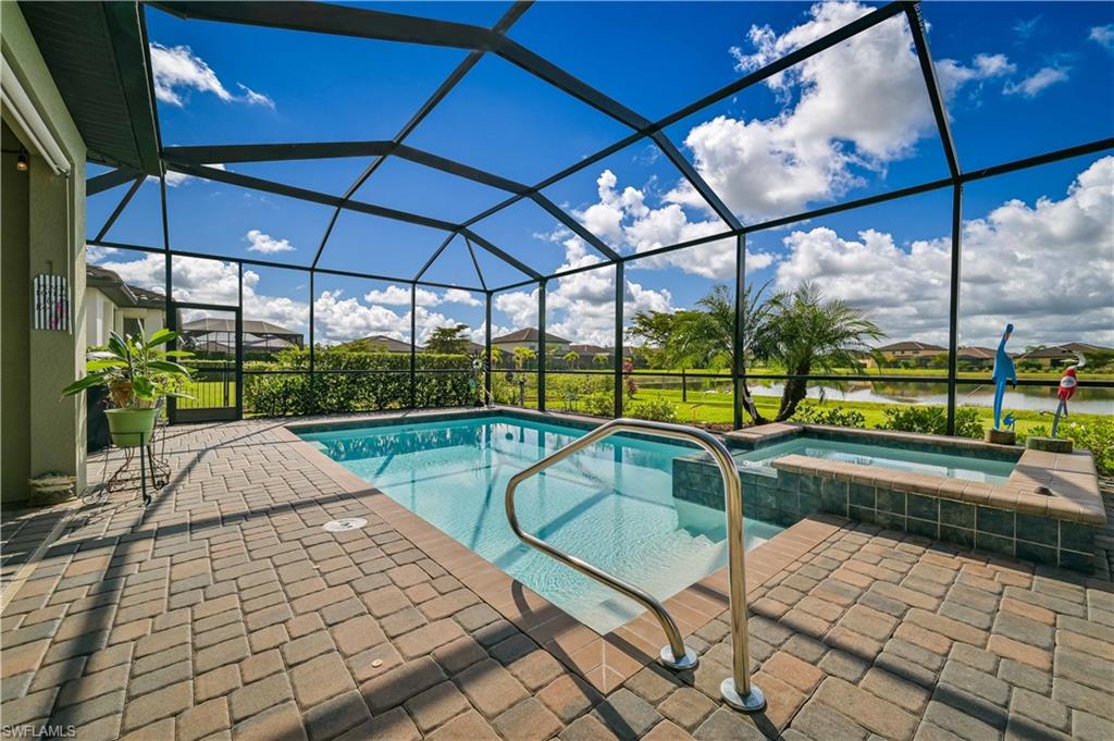 HAMPTON PARK - Residential