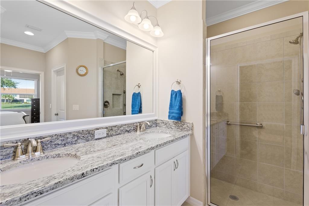 ESPLANADE - Residential