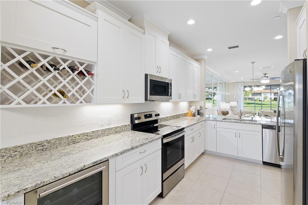 ESPLANADE - Residential