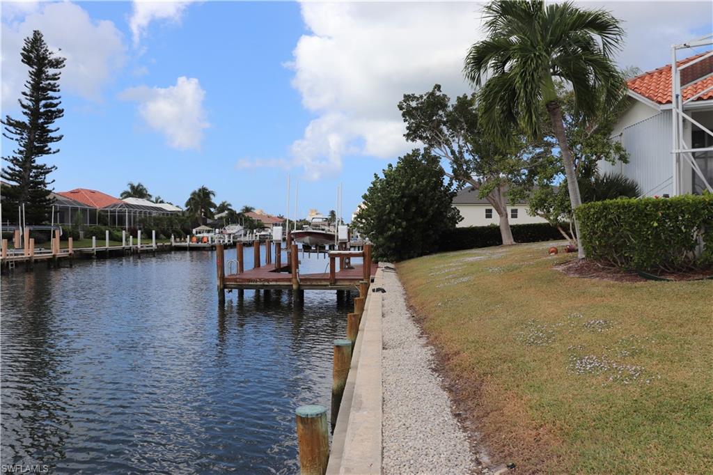 MARCO BEACH - Residential