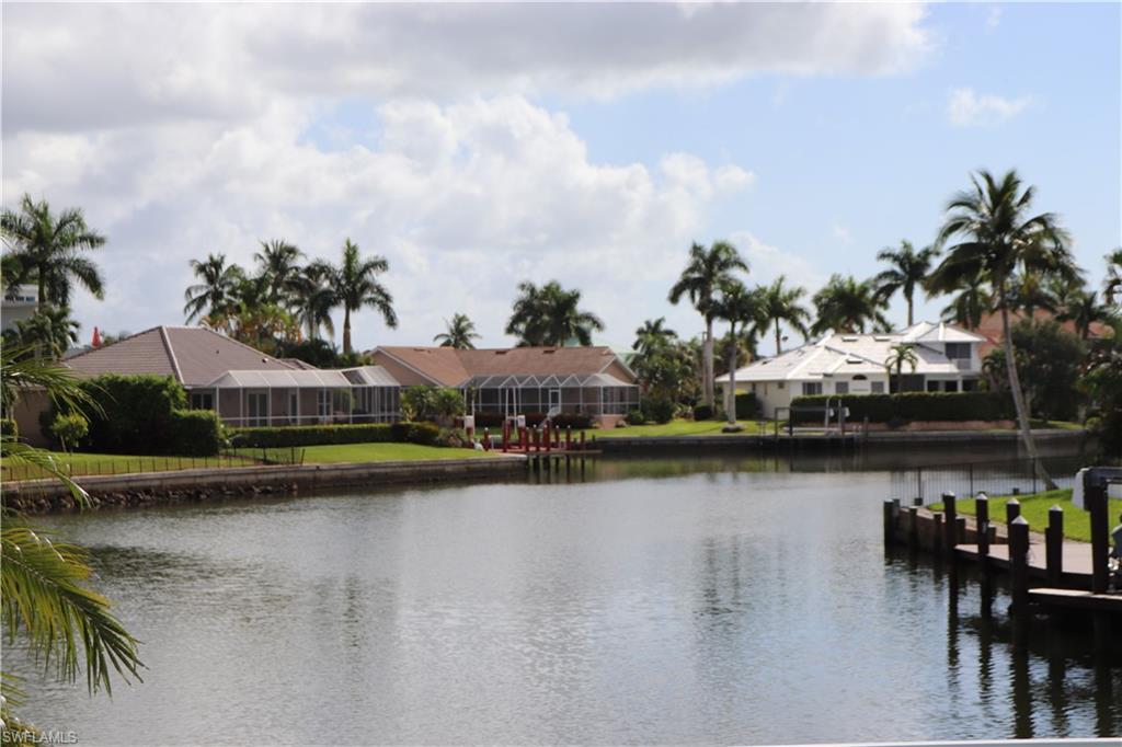 MARCO BEACH - Residential