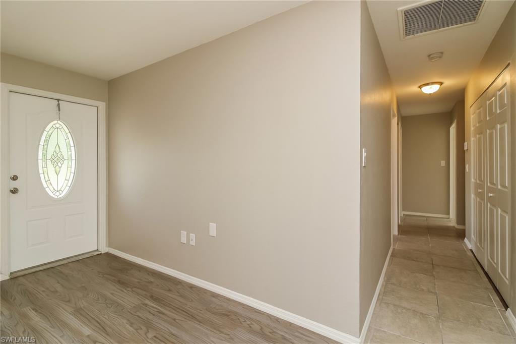 PORT CHARLOTTE - Residential Lease