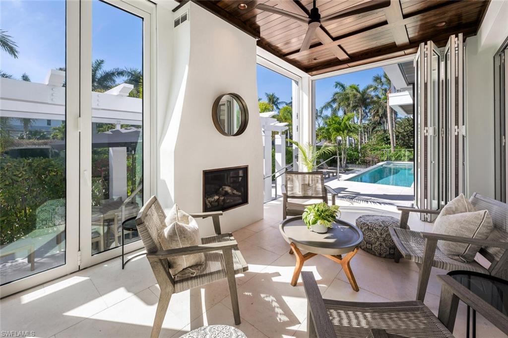 OLDE NAPLES - Residential Lease