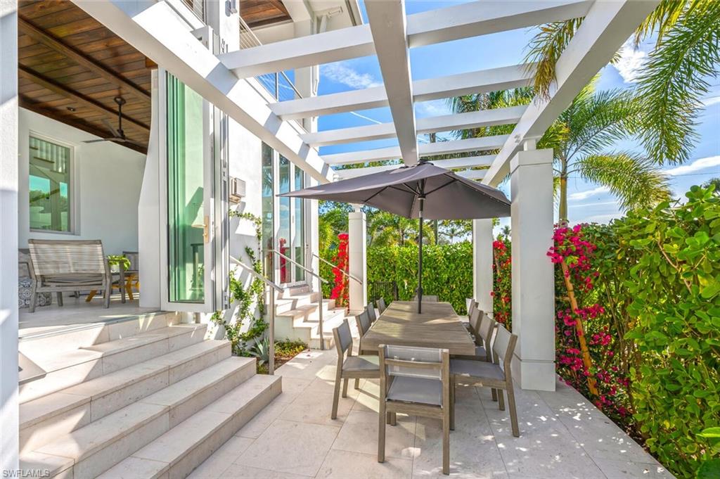 OLDE NAPLES - Residential Lease