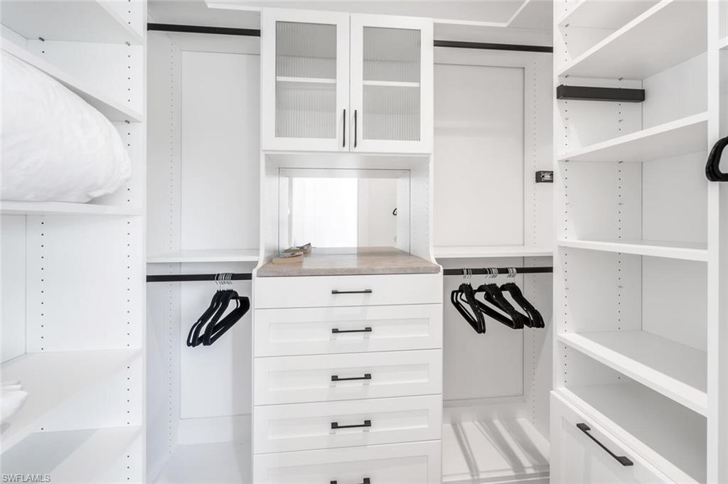 OLDE NAPLES - Residential Lease