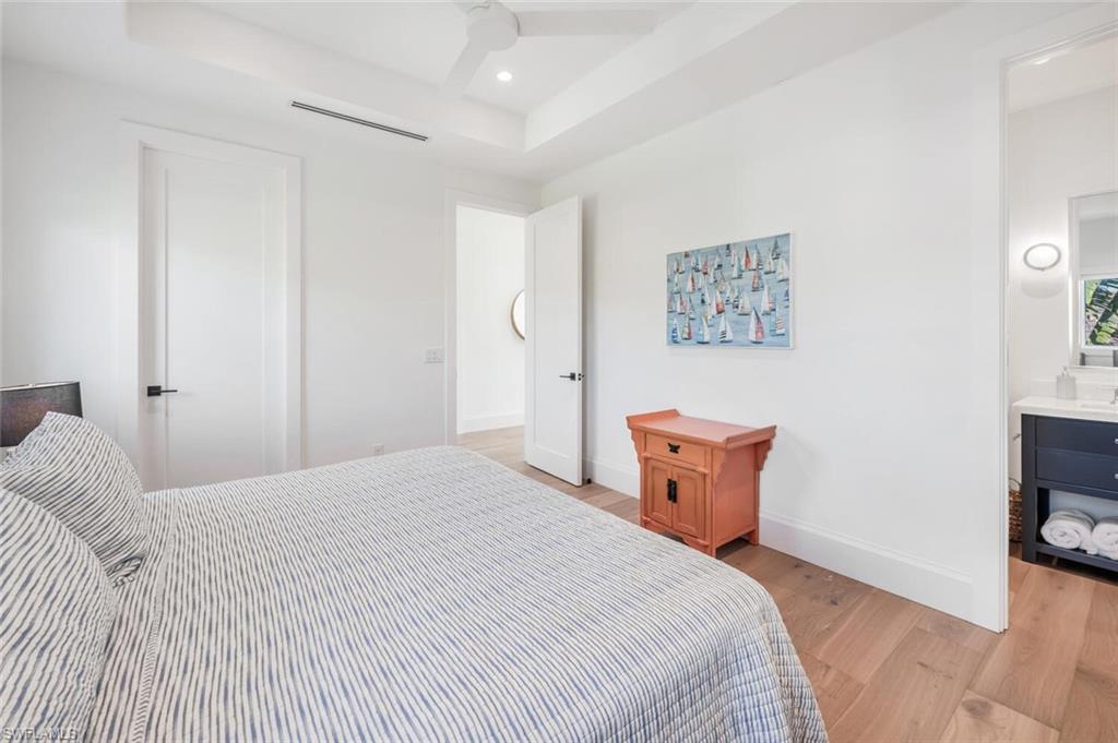 OLDE NAPLES - Residential Lease