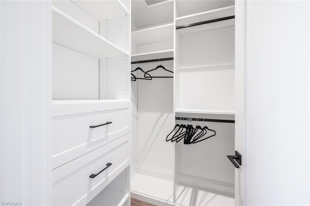 OLDE NAPLES - Residential Lease